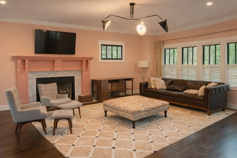 Warm peach living room